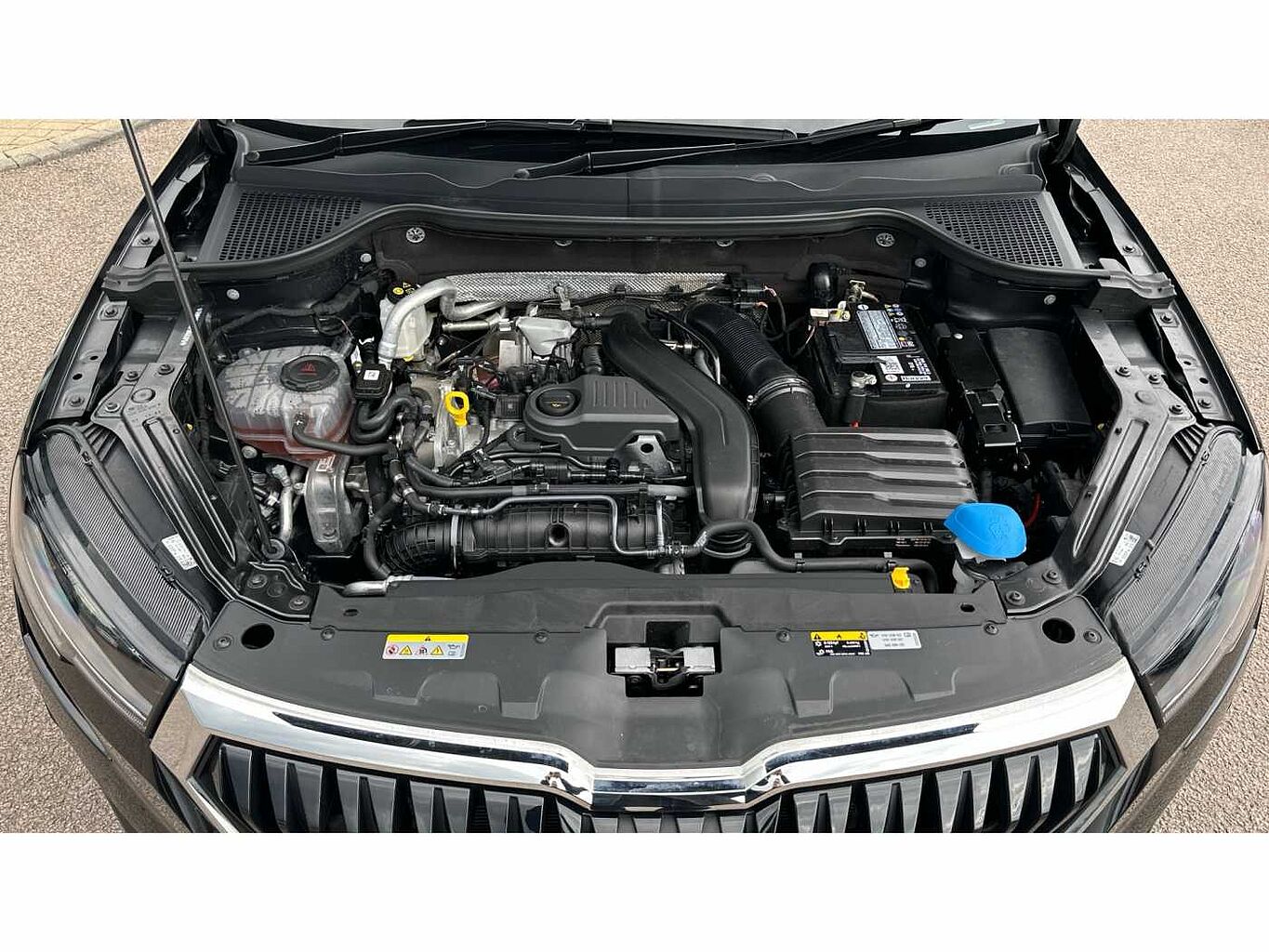 SKODA Karoq SUV 1.5 TSI (150ps) SE Drive ACT