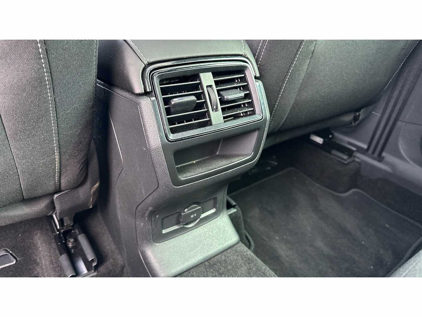 SKODA Karoq SUV 2.0 TSI (190ps) 4X4 SportLine DSG