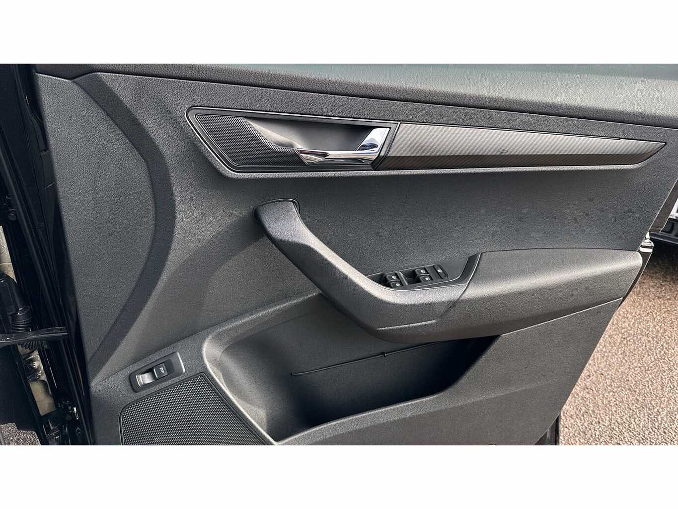 SKODA Karoq SUV 2.0 TSI (190ps) 4X4 SportLine DSG