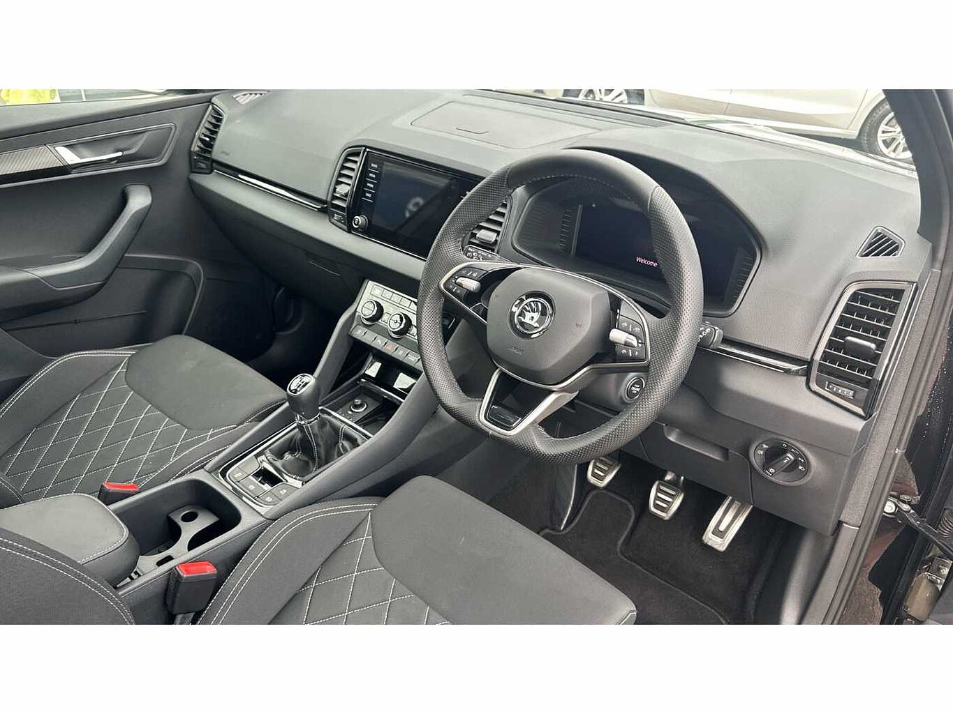 SKODA KAROQ 1.5 TSI Sportline 5dr