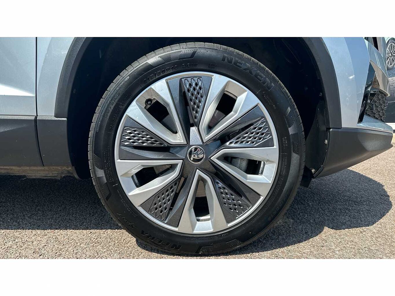 SKODA Karoq SUV 1.5 TSI (150ps) SE L ACT DSG