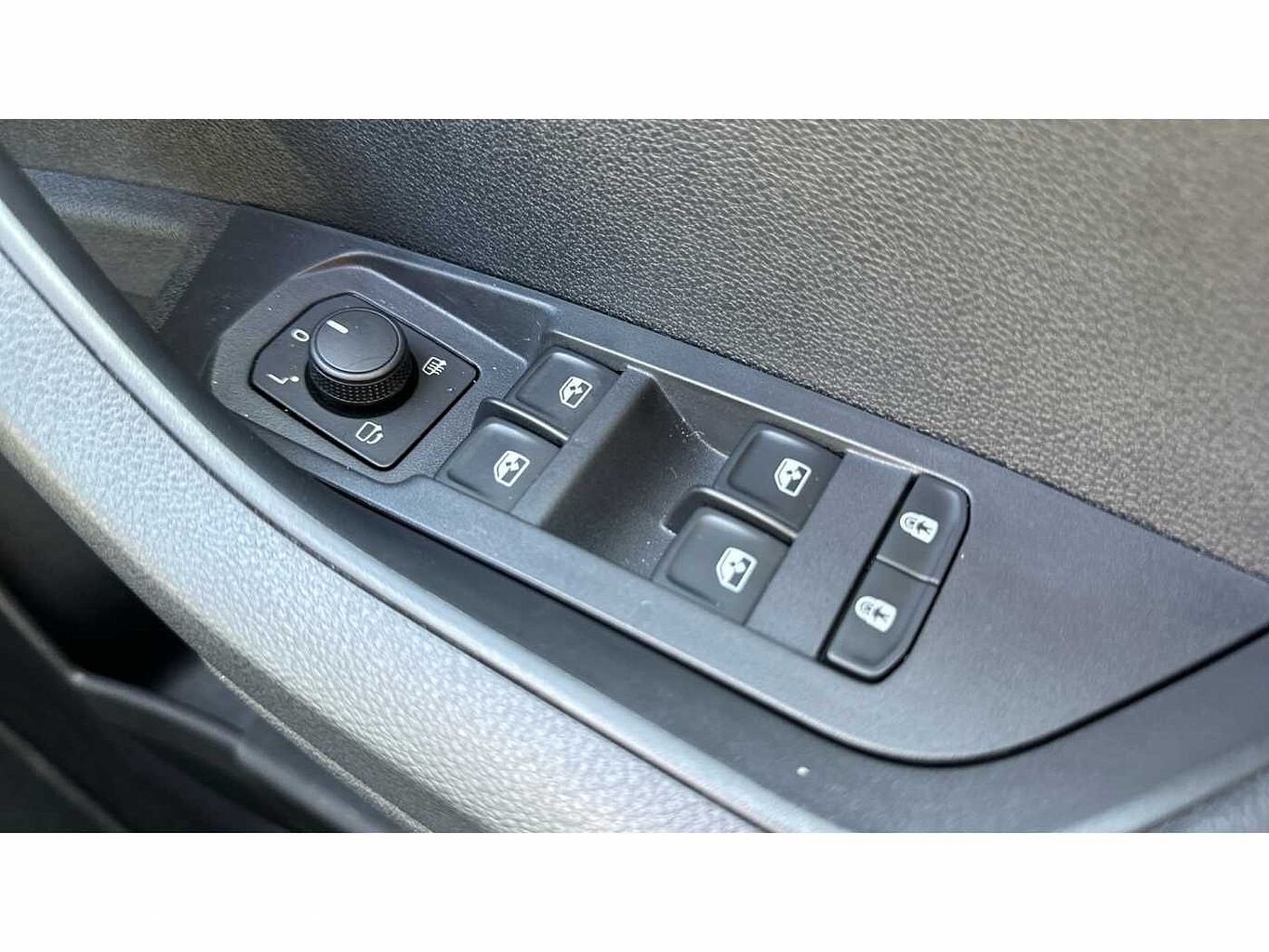 SKODA Karoq SUV 1.5 TSI (150ps) SE L ACT DSG