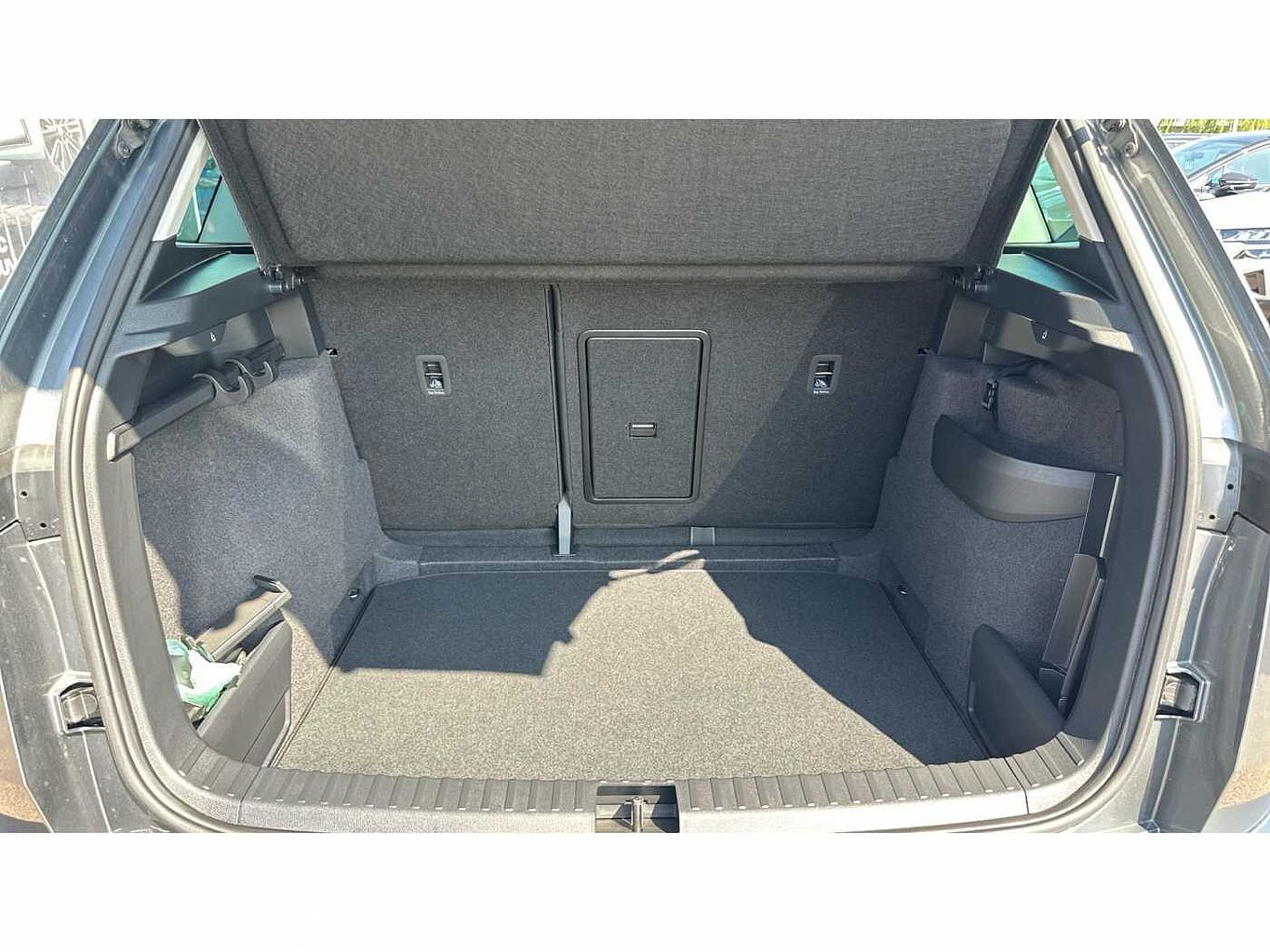 SKODA KAROQ 1.5 TSI SE L 5dr