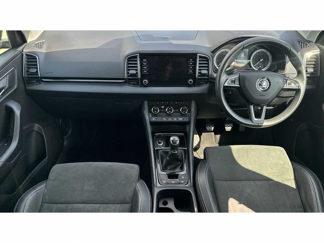 SKODA Karoq SUV 1.5 TSI (150ps) SE L ACT