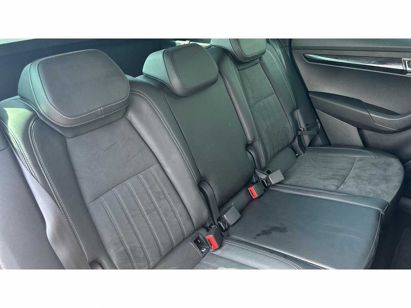 SKODA Karoq SUV 1.5 TSI (150ps) SE L ACT