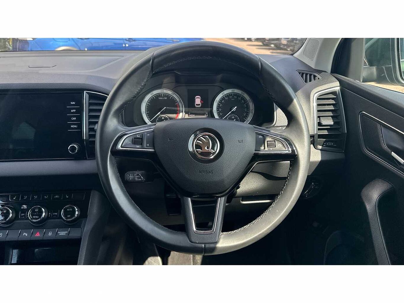SKODA Karoq SUV 1.5 TSI (150ps) SE L ACT