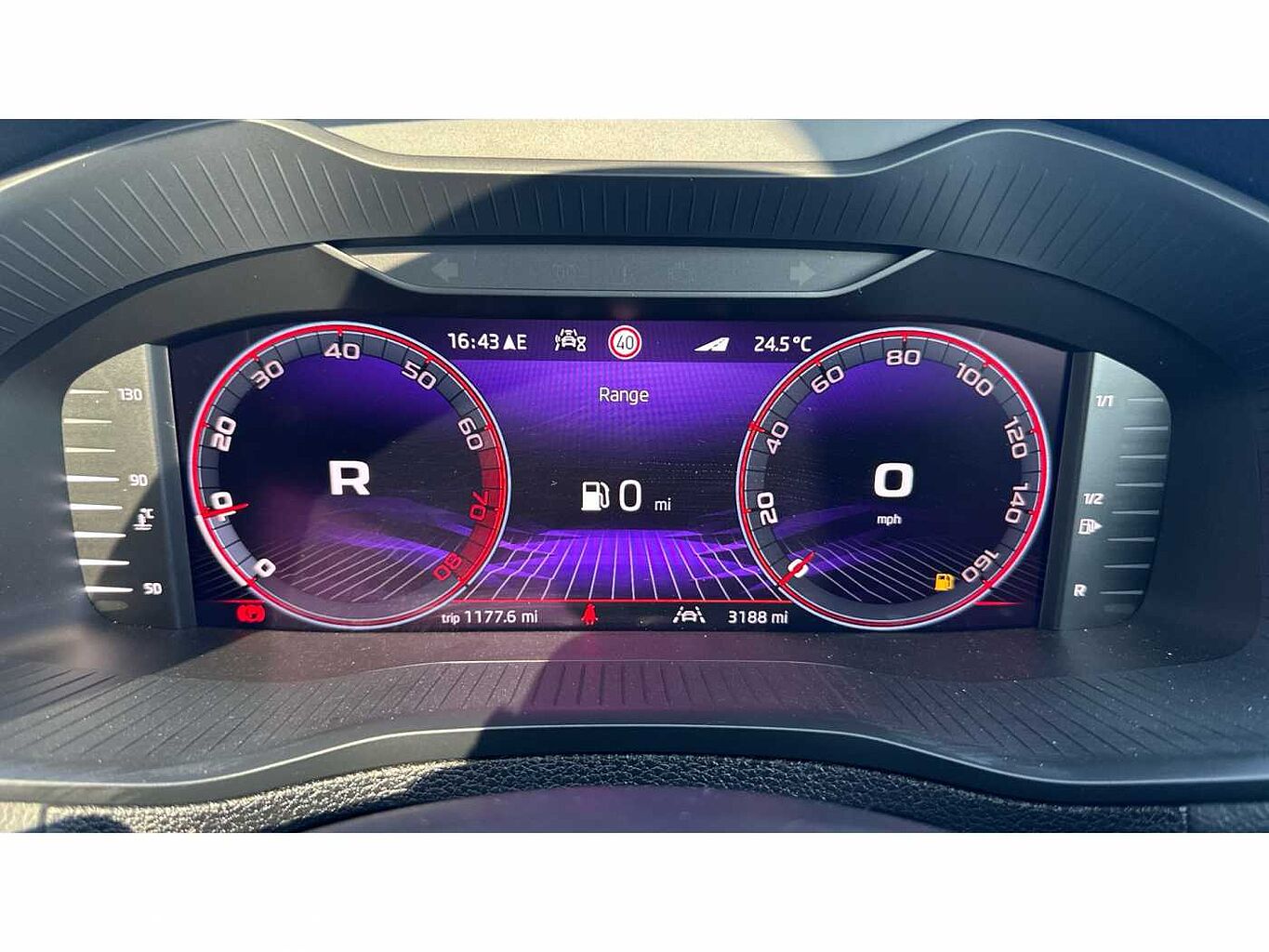 SKODA Karoq SUV 1.5 TSI (150ps) SportLine ACT