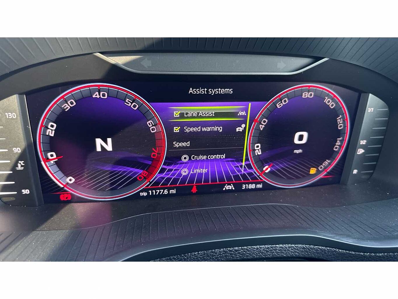 SKODA Karoq SUV 1.5 TSI (150ps) SportLine ACT