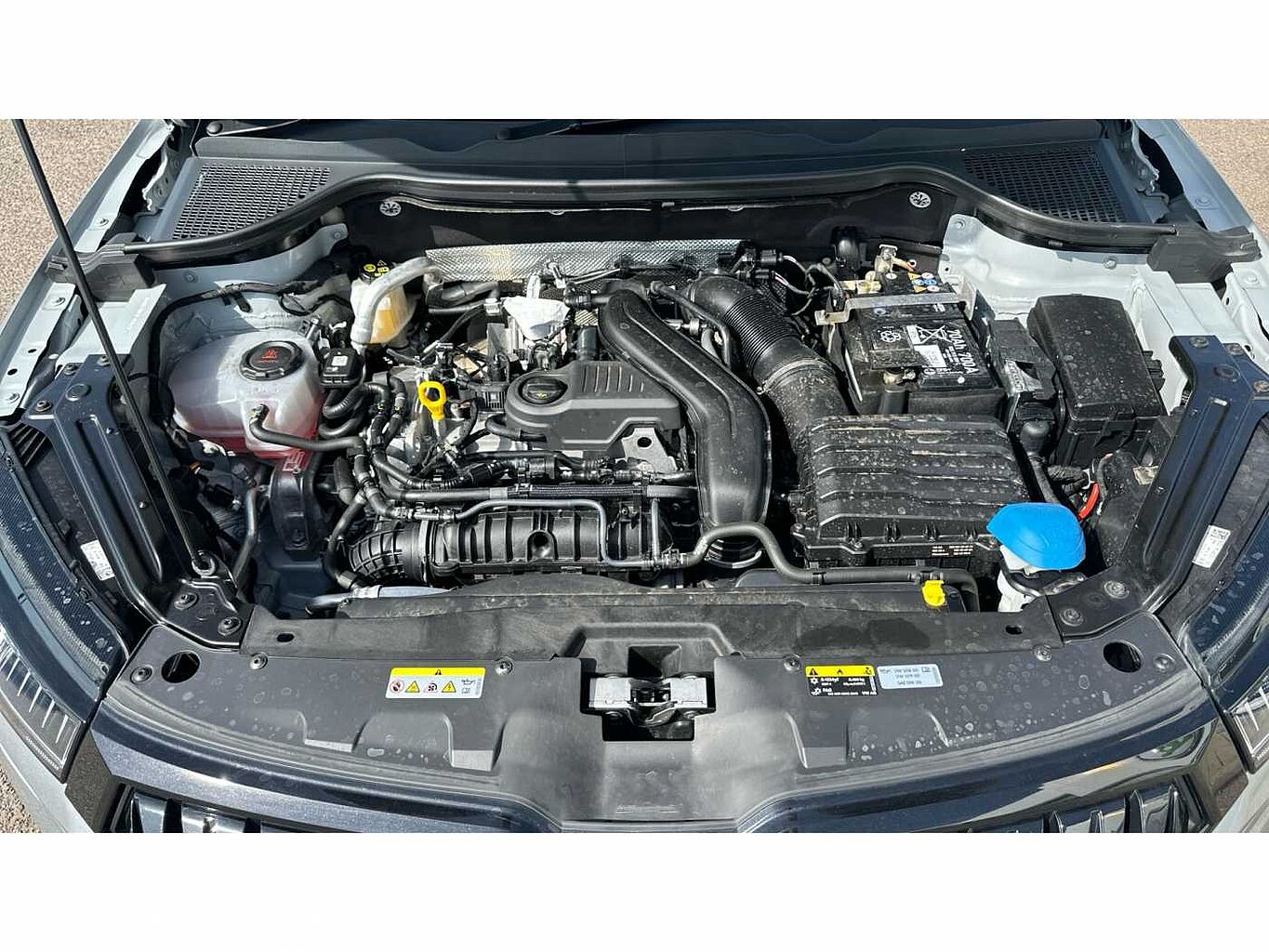 SKODA Karoq SUV 1.5 TSI (150ps) SportLine ACT