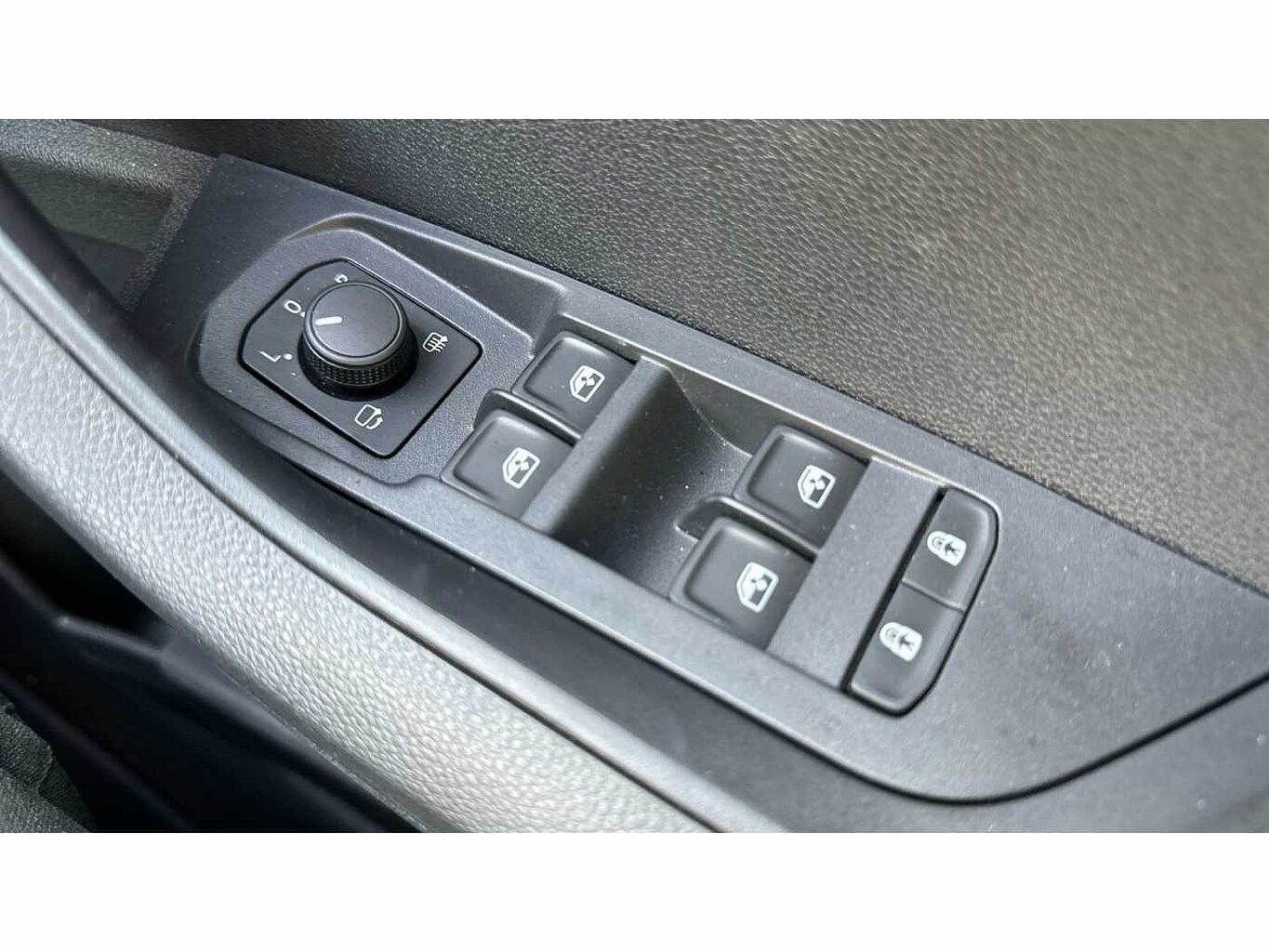 SKODA Karoq SUV 1.5 TSI (150ps) SportLine ACT