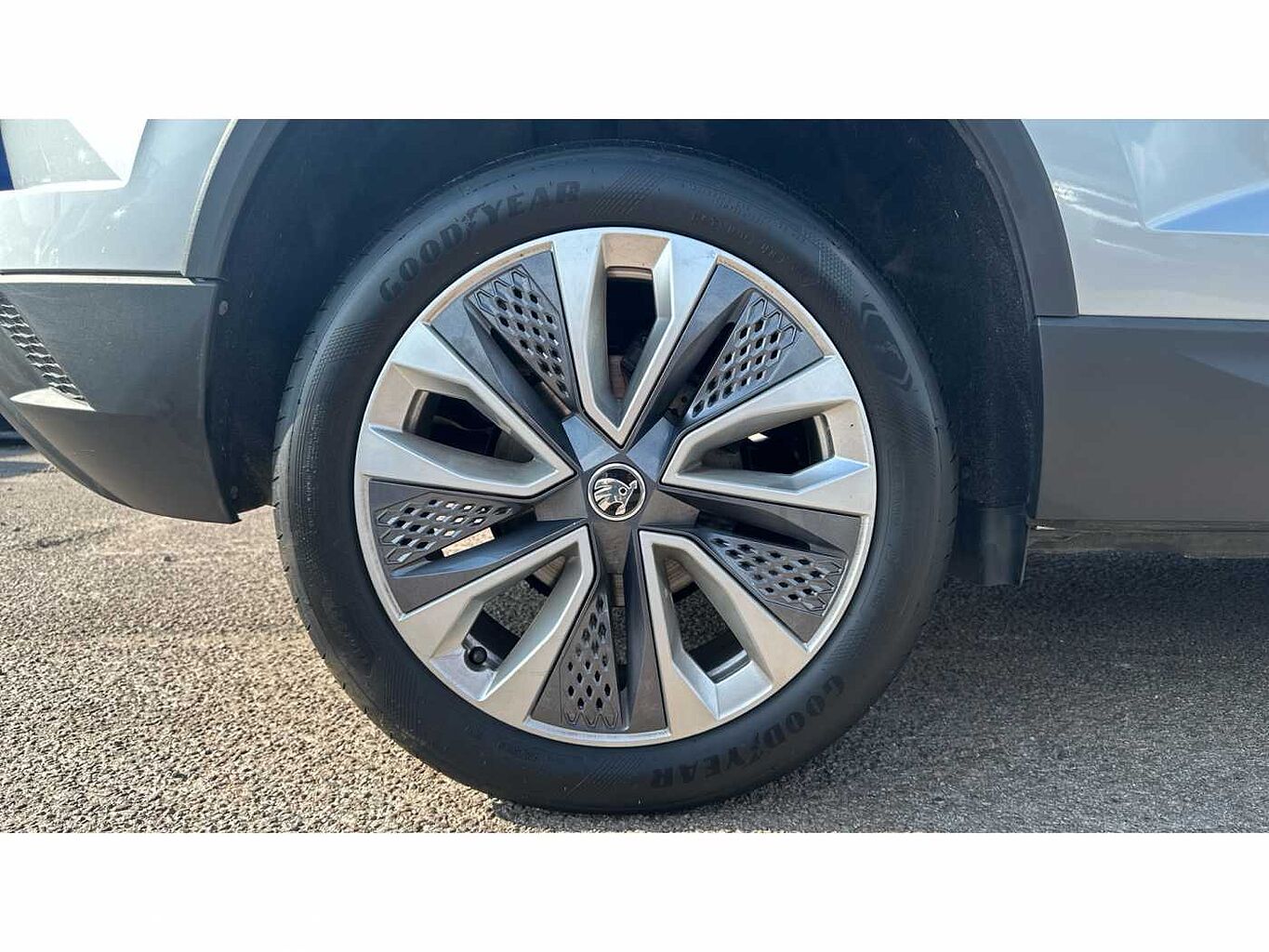 SKODA Karoq SUV 1.5 TSI (150ps) SE L ACT DSG