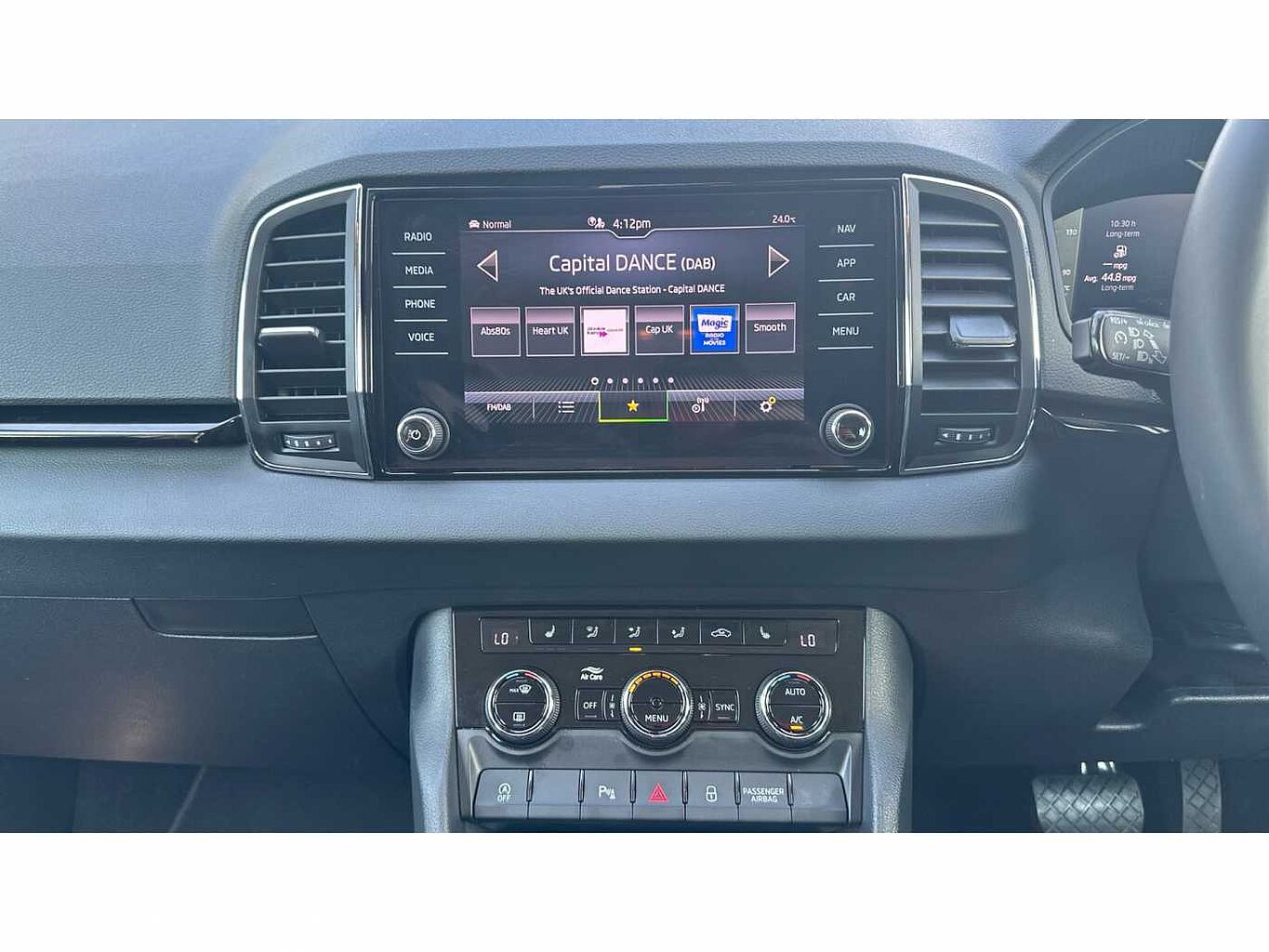 SKODA Karoq SUV 1.5 TSI (150ps) SE L ACT DSG