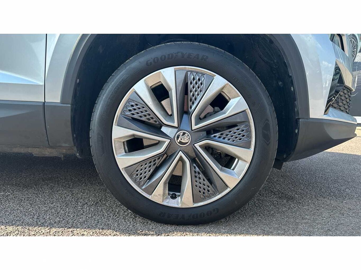SKODA Karoq SUV 1.5 TSI (150ps) SE L ACT DSG