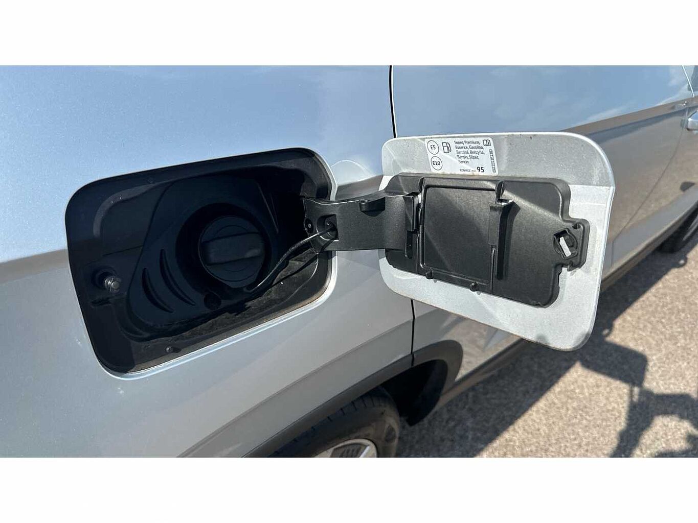 SKODA Karoq SUV 1.5 TSI (150ps) SE L ACT DSG