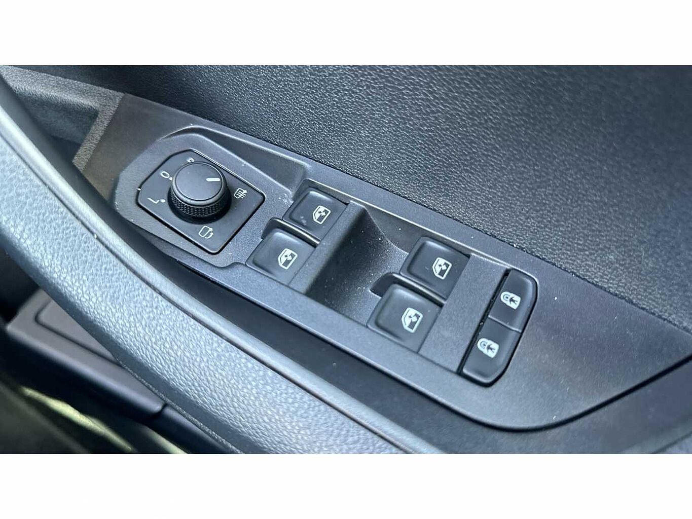 SKODA Karoq SUV 1.5 TSI (150ps) SE L ACT DSG