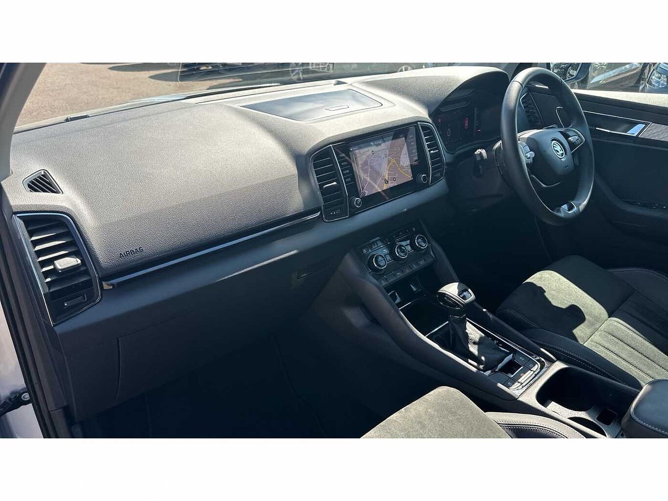 SKODA Karoq SUV 1.5 TSI (150ps) SE L ACT DSG