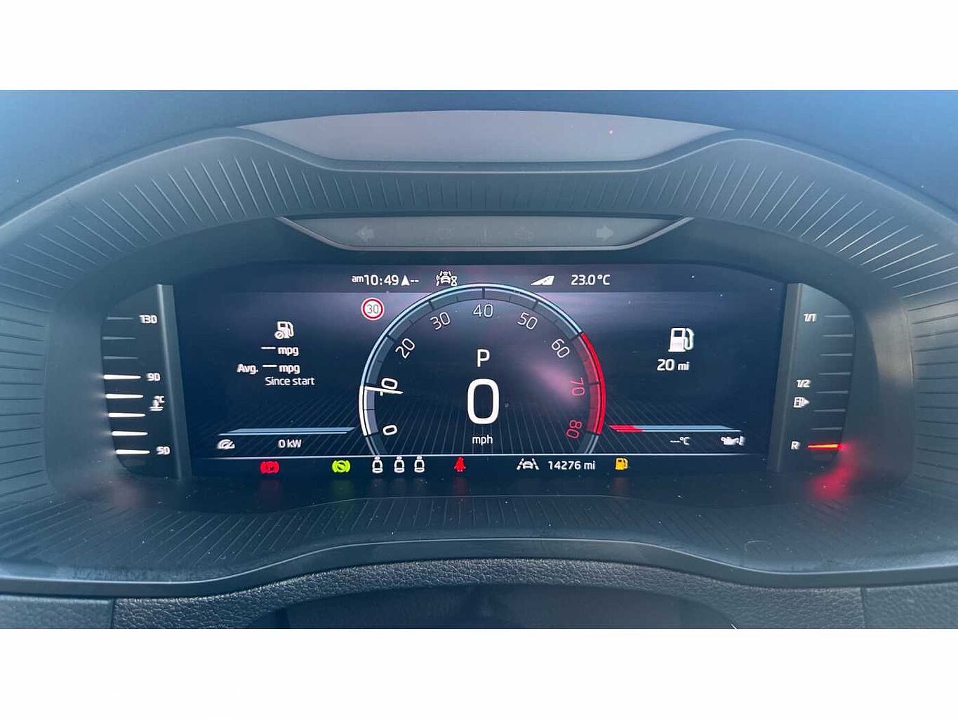 SKODA Karoq SUV 1.5 TSI (150ps) SE L ACT DSG